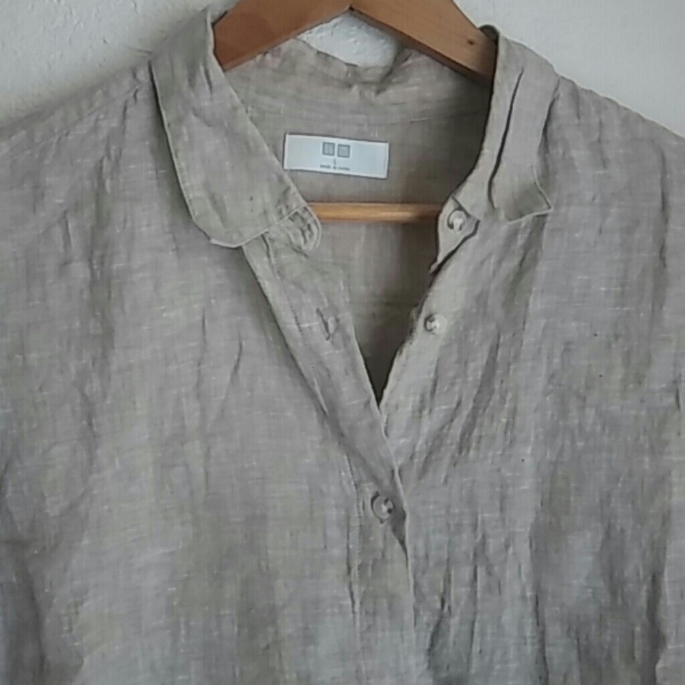 NWOT UNIQLO 100% Linen button up
